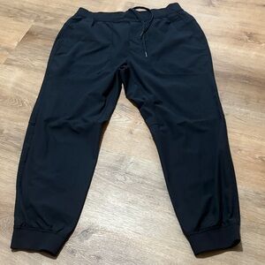 Lululemon Men’s ABC Jogger Charcoal Large